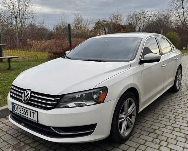 Белый Фольксваген Пассат, объемом двигателя 1.8 л и пробегом 133 тыс. км за 11500 $, фото 1 на Automoto.ua