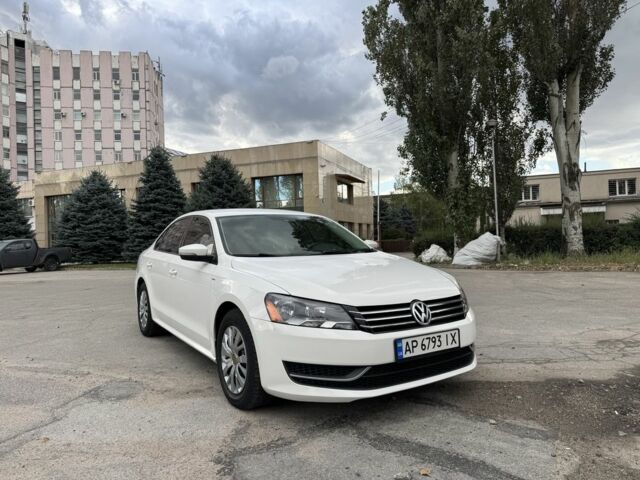 Білий Фольксваген Пассат, об'ємом двигуна 1.8 л та пробігом 281 тис. км за 8542 $, фото 1 на Automoto.ua