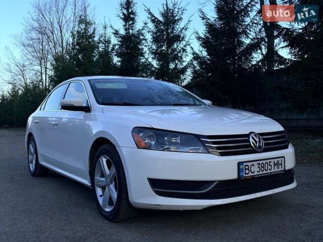 Белый Фольксваген Пассат, объемом двигателя 2.5 л и пробегом 222 тыс. км за 10100 $, фото 1 на Automoto.ua