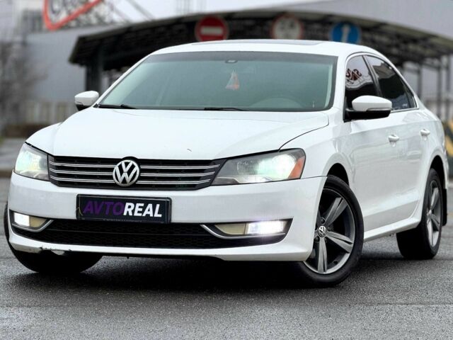 Білий Фольксваген Пассат, об'ємом двигуна 2.5 л та пробігом 250 тис. км за 9000 $, фото 1 на Automoto.ua