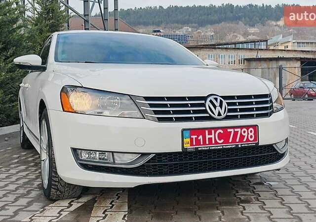Білий Фольксваген Пассат, об'ємом двигуна 2 л та пробігом 108 тис. км за 13299 $, фото 1 на Automoto.ua