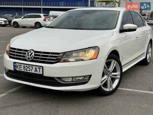 Белый Фольксваген Пассат, объемом двигателя 1.97 л и пробегом 180 тыс. км за 10999 $, фото 1 на Automoto.ua