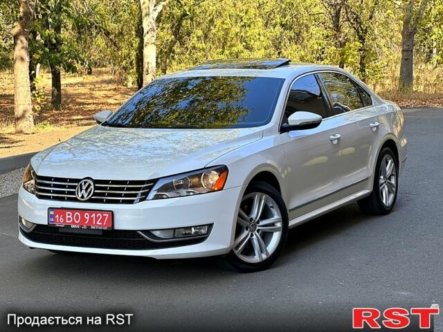Белый Фольксваген Пассат, объемом двигателя 2 л и пробегом 130 тыс. км за 13300 $, фото 1 на Automoto.ua