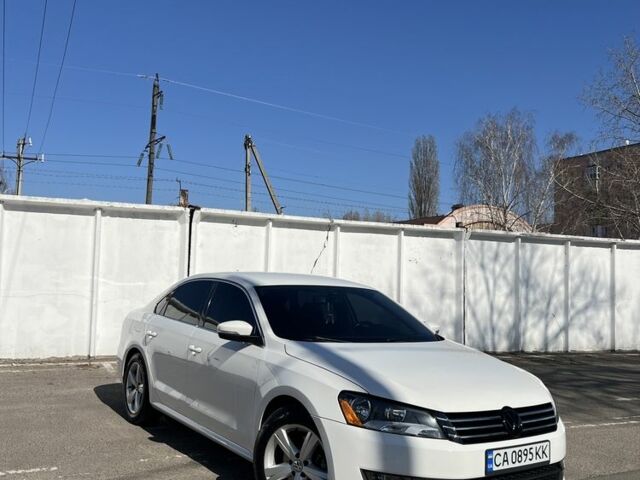 Белый Фольксваген Пассат, объемом двигателя 2.5 л и пробегом 159 тыс. км за 8900 $, фото 1 на Automoto.ua