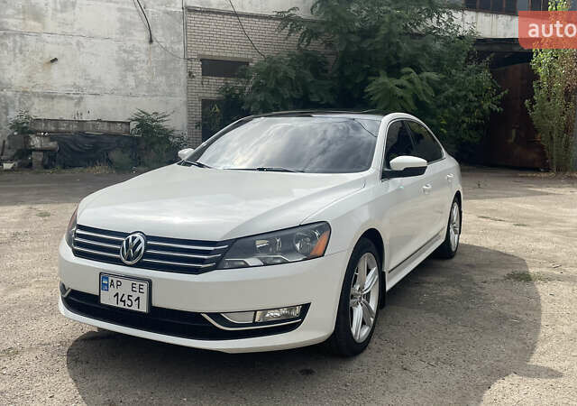 Белый Фольксваген Пассат, объемом двигателя 1.97 л и пробегом 149 тыс. км за 12500 $, фото 1 на Automoto.ua