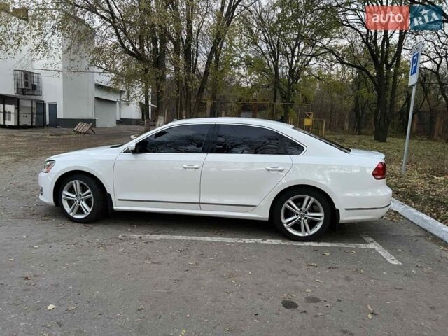 Білий Фольксваген Пассат, об'ємом двигуна 2 л та пробігом 250 тис. км за 11500 $, фото 1 на Automoto.ua