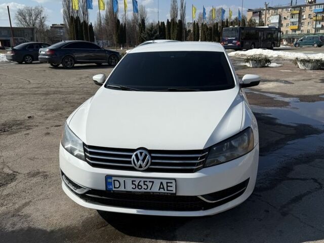 Белый Фольксваген Пассат, объемом двигателя 1.8 л и пробегом 285 тыс. км за 9300 $, фото 1 на Automoto.ua