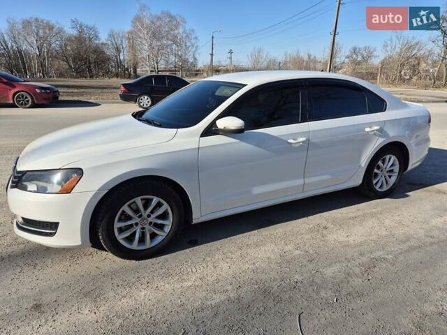 Білий Фольксваген Пассат, об'ємом двигуна 1.8 л та пробігом 227 тис. км за 9000 $, фото 1 на Automoto.ua