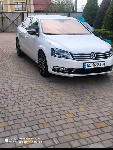 Белый Фольксваген Пассат, объемом двигателя 1.97 л и пробегом 282 тыс. км за 13800 $, фото 1 на Automoto.ua