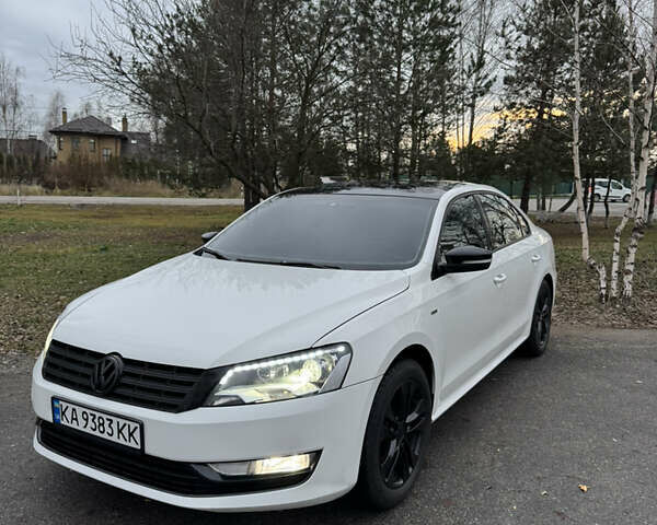 Білий Фольксваген Пассат, об'ємом двигуна 1.8 л та пробігом 221 тис. км за 11000 $, фото 1 на Automoto.ua