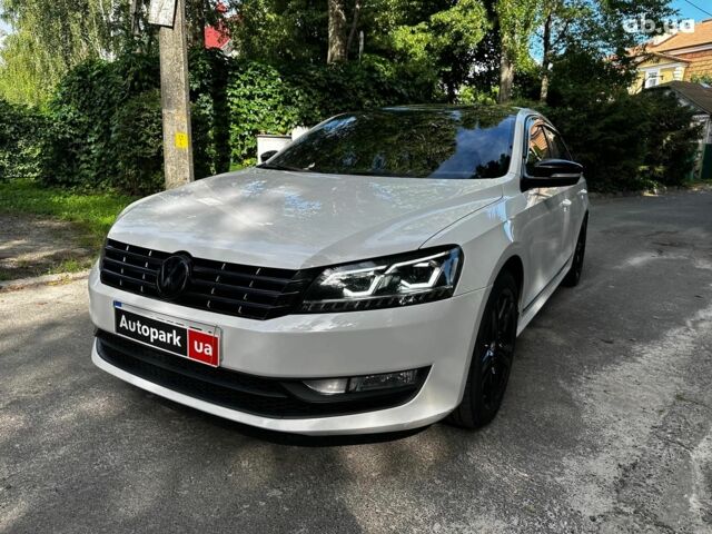 Белый Фольксваген Пассат, объемом двигателя 1.8 л и пробегом 174 тыс. км за 11890 $, фото 1 на Automoto.ua