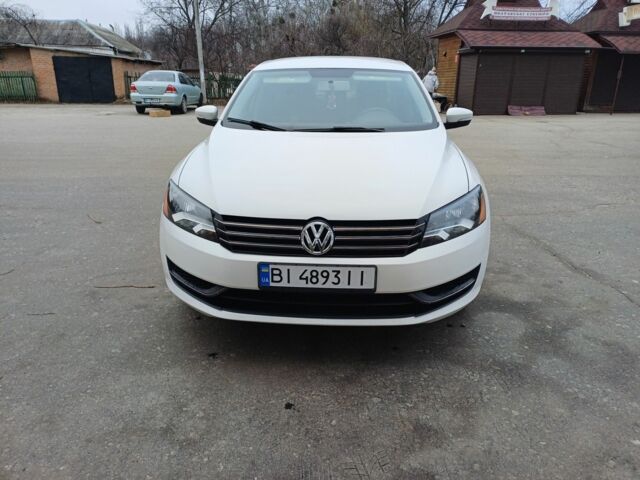 Белый Фольксваген Пассат, объемом двигателя 1.8 л и пробегом 170 тыс. км за 10500 $, фото 1 на Automoto.ua