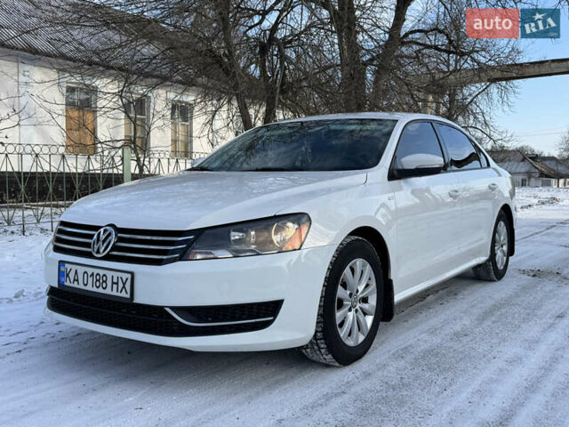 Белый Фольксваген Пассат, объемом двигателя 1.8 л и пробегом 250 тыс. км за 9499 $, фото 1 на Automoto.ua