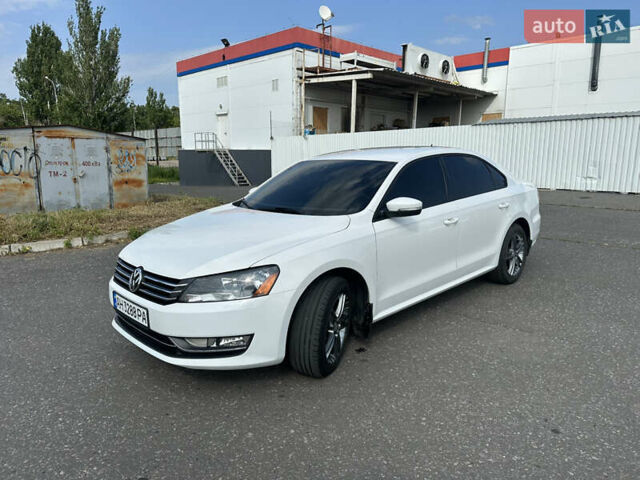 Білий Фольксваген Пассат, об'ємом двигуна 1.8 л та пробігом 161 тис. км за 9800 $, фото 1 на Automoto.ua