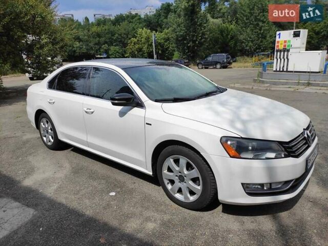 Белый Фольксваген Пассат, объемом двигателя 1.8 л и пробегом 283 тыс. км за 9700 $, фото 1 на Automoto.ua