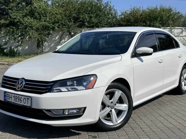 Белый Фольксваген Пассат, объемом двигателя 1.8 л и пробегом 169 тыс. км за 10700 $, фото 1 на Automoto.ua