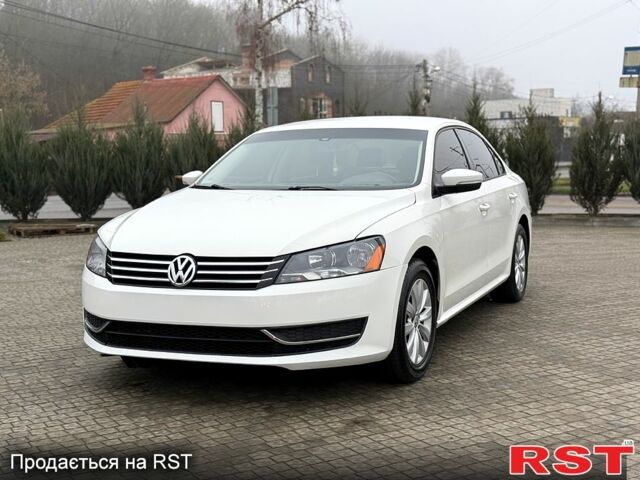 Белый Фольксваген Пассат, объемом двигателя 1.8 л и пробегом 150 тыс. км за 12000 $, фото 1 на Automoto.ua