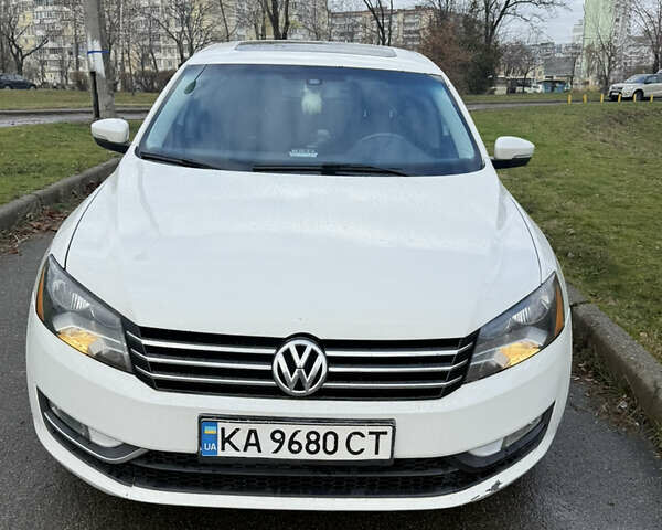 Белый Фольксваген Пассат, объемом двигателя 1.8 л и пробегом 147 тыс. км за 10700 $, фото 1 на Automoto.ua