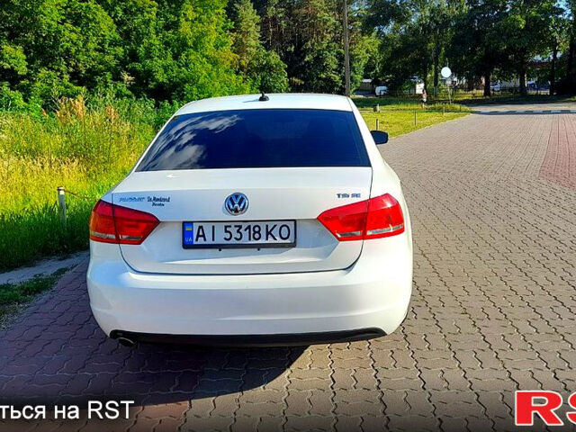 Білий Фольксваген Пассат, об'ємом двигуна 1.8 л та пробігом 134 тис. км за 12500 $, фото 1 на Automoto.ua