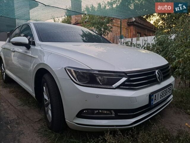 Білий Фольксваген Пассат, об'ємом двигуна 1.97 л та пробігом 321 тис. км за 12900 $, фото 1 на Automoto.ua