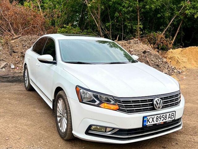 Білий Фольксваген Пассат, об'ємом двигуна 1.8 л та пробігом 200 тис. км за 10800 $, фото 1 на Automoto.ua