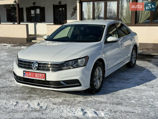 Білий Фольксваген Пассат, об'ємом двигуна 1.8 л та пробігом 308 тис. км за 9900 $, фото 1 на Automoto.ua