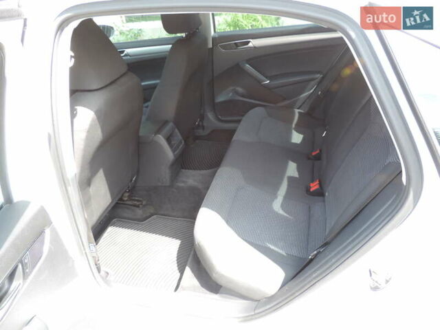 Белый Фольксваген Пассат, объемом двигателя 1.8 л и пробегом 264 тыс. км за 12800 $, фото 1 на Automoto.ua