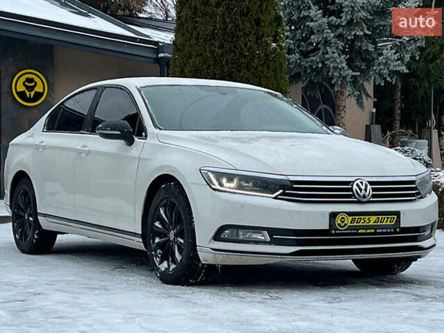 Белый Фольксваген Пассат, объемом двигателя 1.97 л и пробегом 196 тыс. км за 16990 $, фото 1 на Automoto.ua