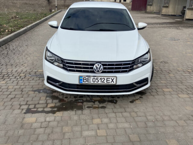 Білий Фольксваген Пассат, об'ємом двигуна 1.8 л та пробігом 250 тис. км за 10700 $, фото 1 на Automoto.ua
