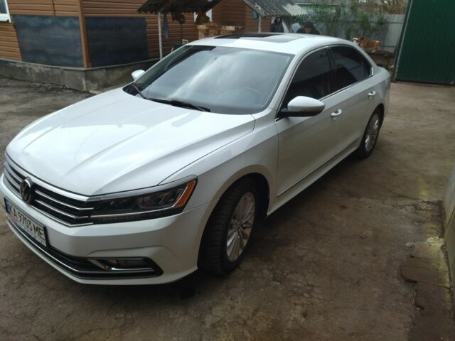 Белый Фольксваген Пассат, объемом двигателя 1.8 л и пробегом 168 тыс. км за 12700 $, фото 1 на Automoto.ua