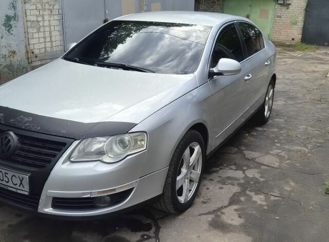 Білий Фольксваген Пассат, об'ємом двигуна 1.8 л та пробігом 430 тис. км за 2505 $, фото 1 на Automoto.ua