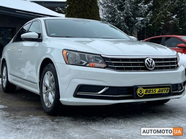 Белый Фольксваген Пассат, объемом двигателя 1.8 л и пробегом 118 тыс. км за 13700 $, фото 1 на Automoto.ua