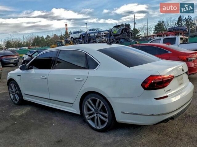 Белый Фольксваген Пассат, объемом двигателя 1.8 л и пробегом 173 тыс. км за 7700 $, фото 1 на Automoto.ua