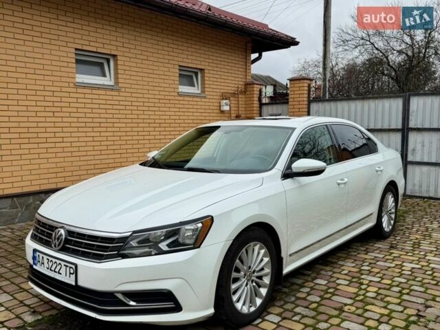 Білий Фольксваген Пассат, об'ємом двигуна 1.8 л та пробігом 124 тис. км за 13299 $, фото 1 на Automoto.ua