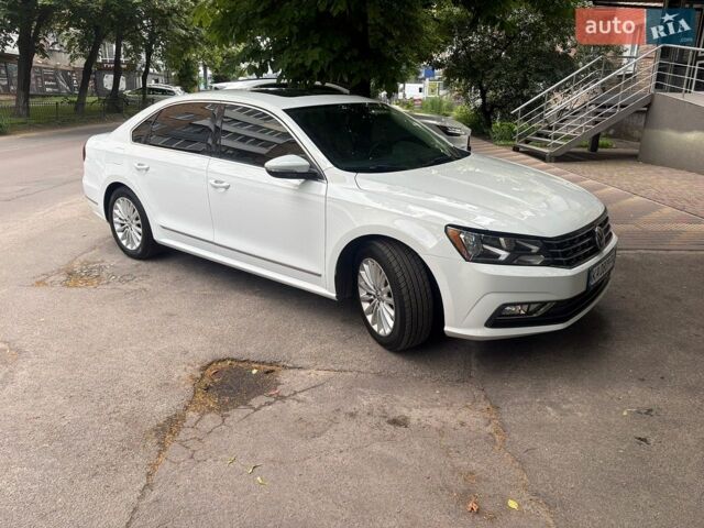 Білий Фольксваген Пассат, об'ємом двигуна 1.8 л та пробігом 150 тис. км за 12800 $, фото 1 на Automoto.ua