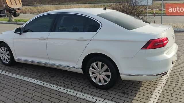 Білий Фольксваген Пассат, об'ємом двигуна 1.97 л та пробігом 270 тис. км за 19900 $, фото 1 на Automoto.ua