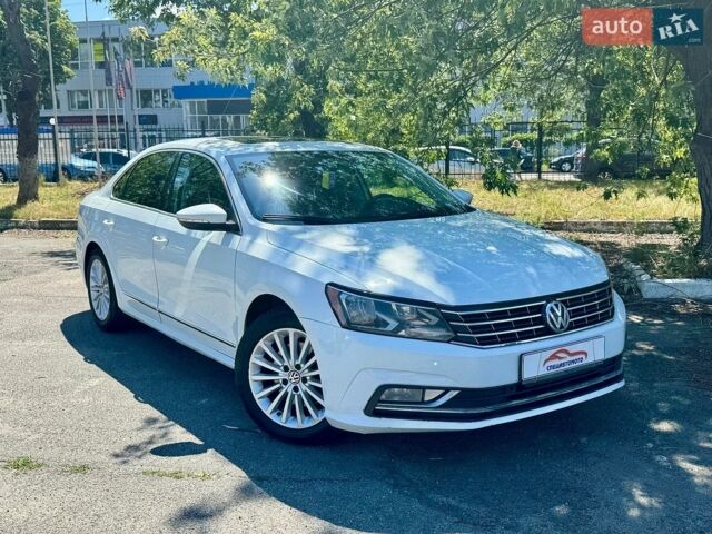 Белый Фольксваген Пассат, объемом двигателя 1.8 л и пробегом 106 тыс. км за 12990 $, фото 1 на Automoto.ua