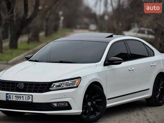 Белый Фольксваген Пассат, объемом двигателя 1.8 л и пробегом 140 тыс. км за 10500 $, фото 1 на Automoto.ua
