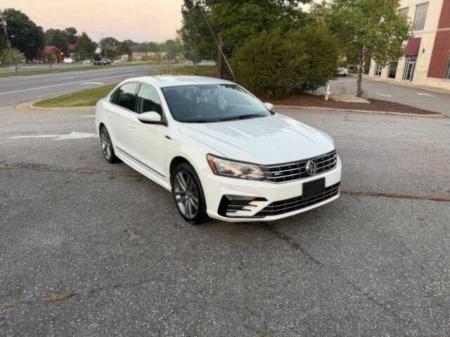 Белый Фольксваген Пассат, объемом двигателя 1.8 л и пробегом 64 тыс. км за 4600 $, фото 1 на Automoto.ua