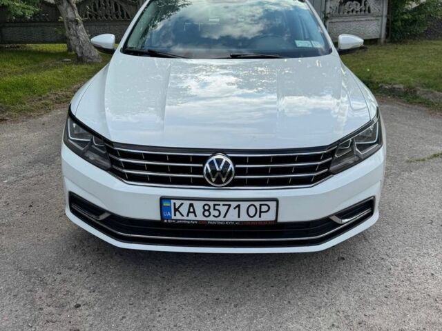 Білий Фольксваген Пассат, об'ємом двигуна 1.98 л та пробігом 135 тис. км за 15700 $, фото 1 на Automoto.ua