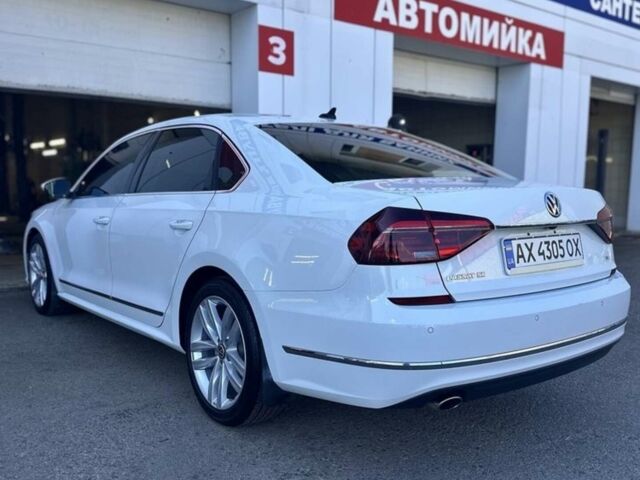 Білий Фольксваген Пассат, об'ємом двигуна 1.8 л та пробігом 74 тис. км за 13600 $, фото 1 на Automoto.ua