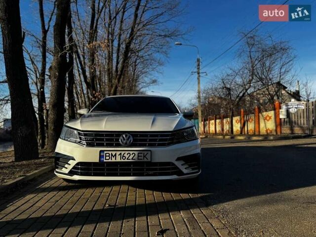 Белый Фольксваген Пассат, объемом двигателя 1.8 л и пробегом 122 тыс. км за 14900 $, фото 1 на Automoto.ua