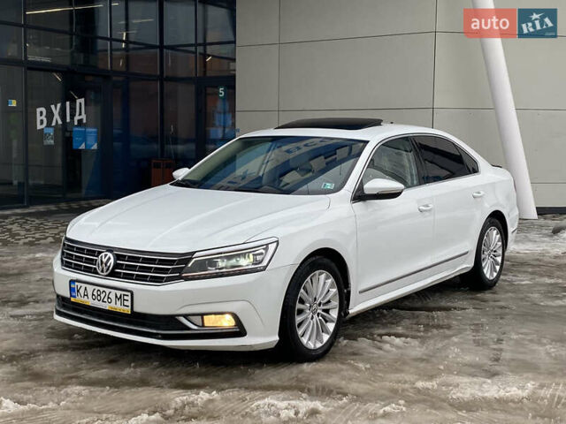 Білий Фольксваген Пассат, об'ємом двигуна 1.8 л та пробігом 199 тис. км за 10800 $, фото 1 на Automoto.ua