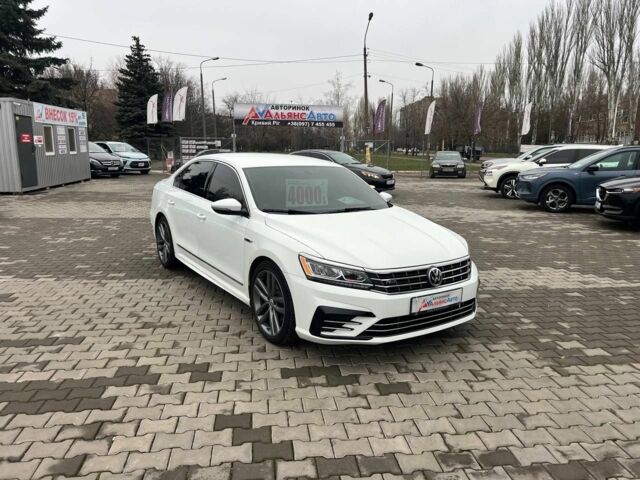 Белый Фольксваген Пассат, объемом двигателя 1.8 л и пробегом 109 тыс. км за 16500 $, фото 1 на Automoto.ua