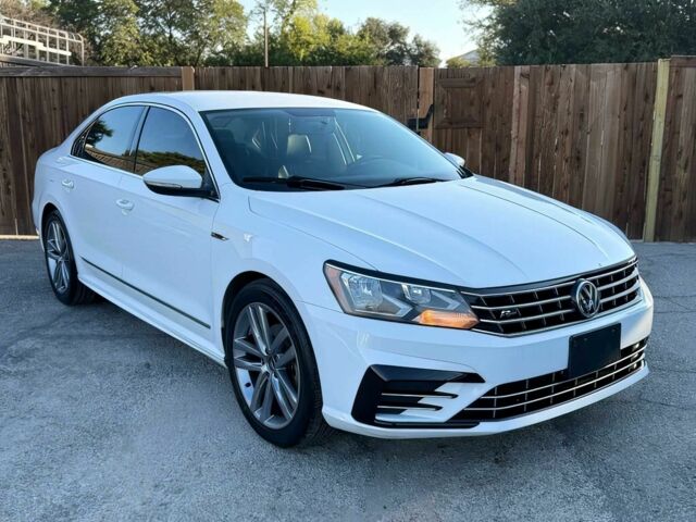 Белый Фольксваген Пассат, объемом двигателя 1.8 л и пробегом 53 тыс. км за 9800 $, фото 1 на Automoto.ua