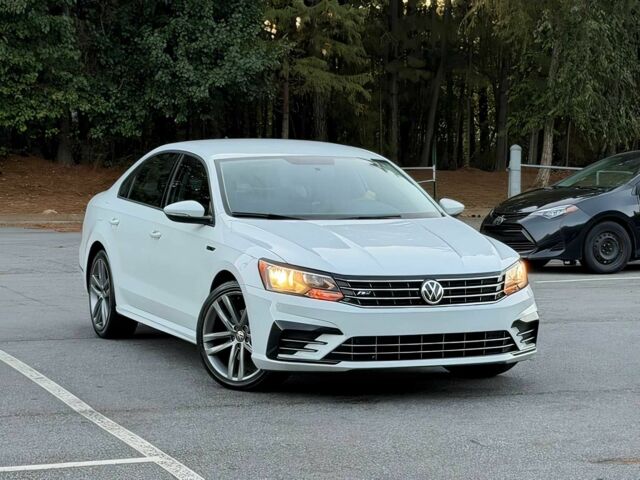 Білий Фольксваген Пассат, об'ємом двигуна 2 л та пробігом 46 тис. км за 11300 $, фото 1 на Automoto.ua