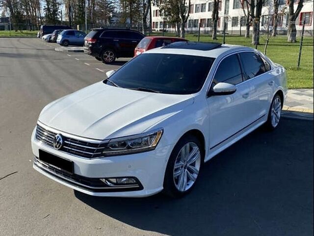 Белый Фольксваген Пассат, объемом двигателя 1.98 л и пробегом 115 тыс. км за 15000 $, фото 1 на Automoto.ua