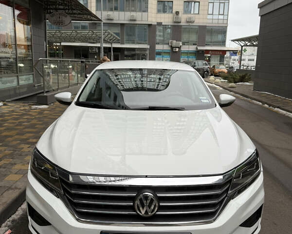 Белый Фольксваген Пассат, объемом двигателя 1.98 л и пробегом 108 тыс. км за 17000 $, фото 1 на Automoto.ua