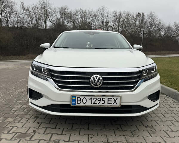 Білий Фольксваген Пассат, об'ємом двигуна 1.98 л та пробігом 120 тис. км за 18800 $, фото 1 на Automoto.ua