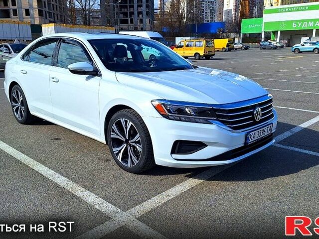 Білий Фольксваген Пассат, об'ємом двигуна 2 л та пробігом 106 тис. км за 21500 $, фото 1 на Automoto.ua